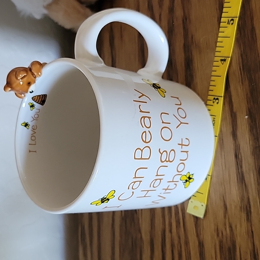 Muggamals Coffee Mug Cup Bear And Honey Bees By Applause - Picture 5 of 9